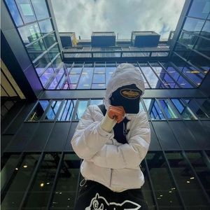 Meet your Posher, Abderrahmane